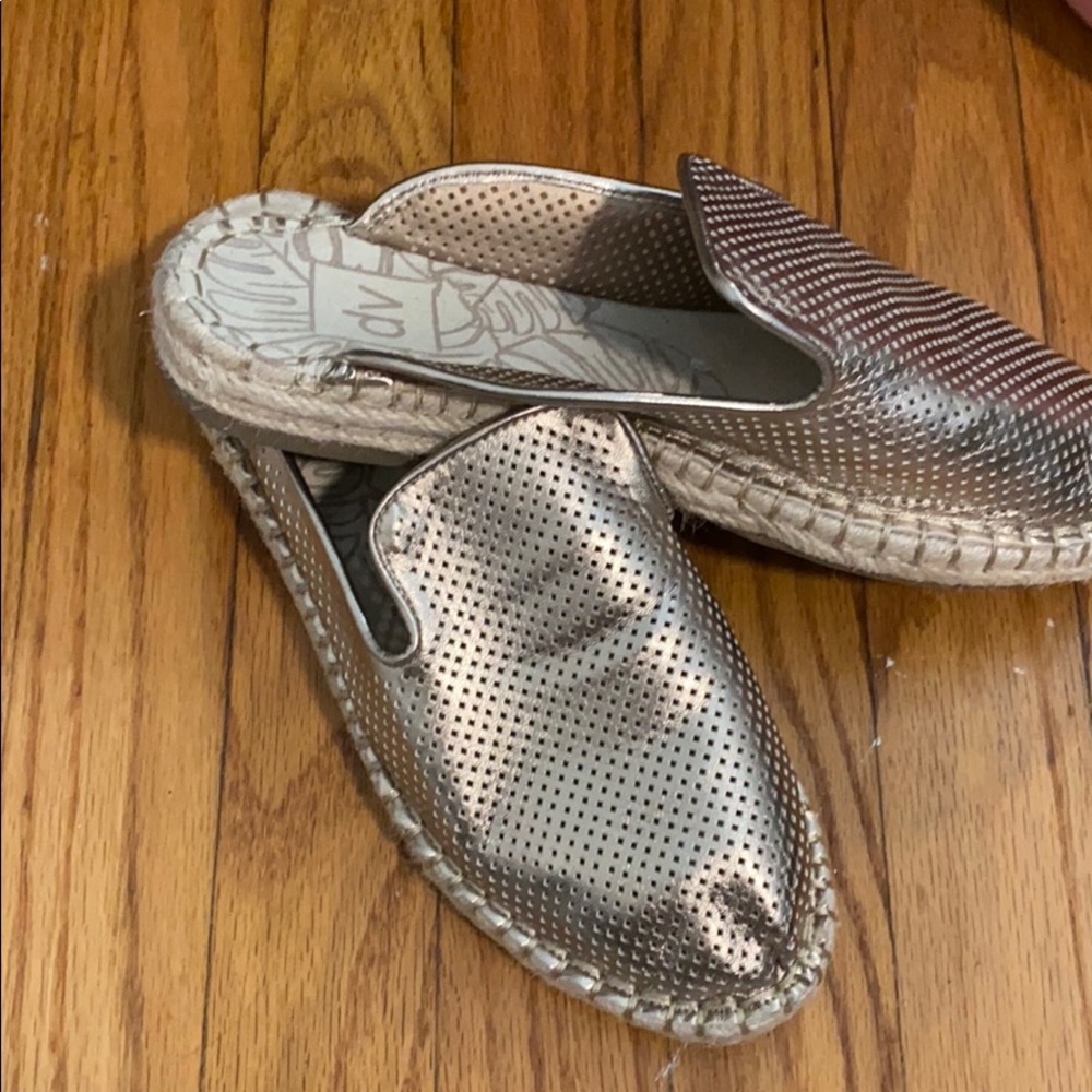 DOLCE VITA ROSE GOLD SLIP ON MULES (sz 8.5)